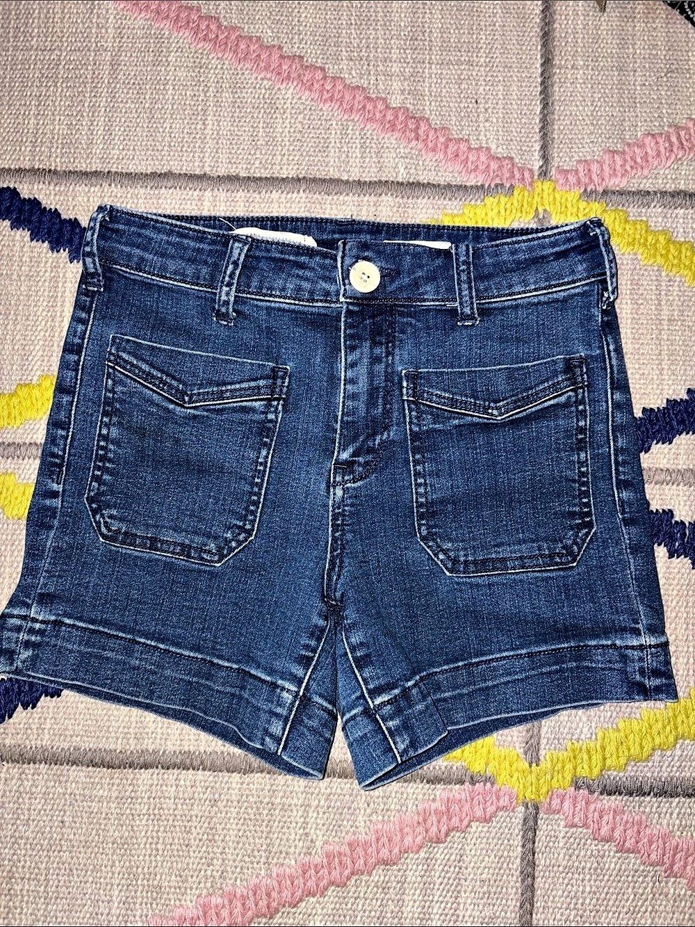 Pilcro Denim Jean Shorts in Blue Waist 25 Like New